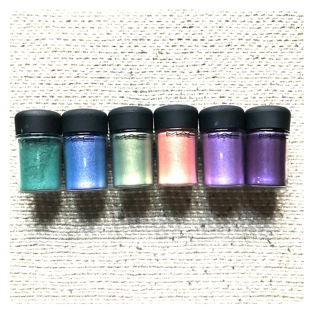 MAC pigments